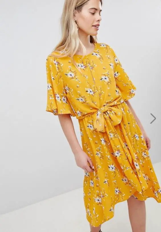 ASOS - שמלות קיץ לרכישה באינטרנט