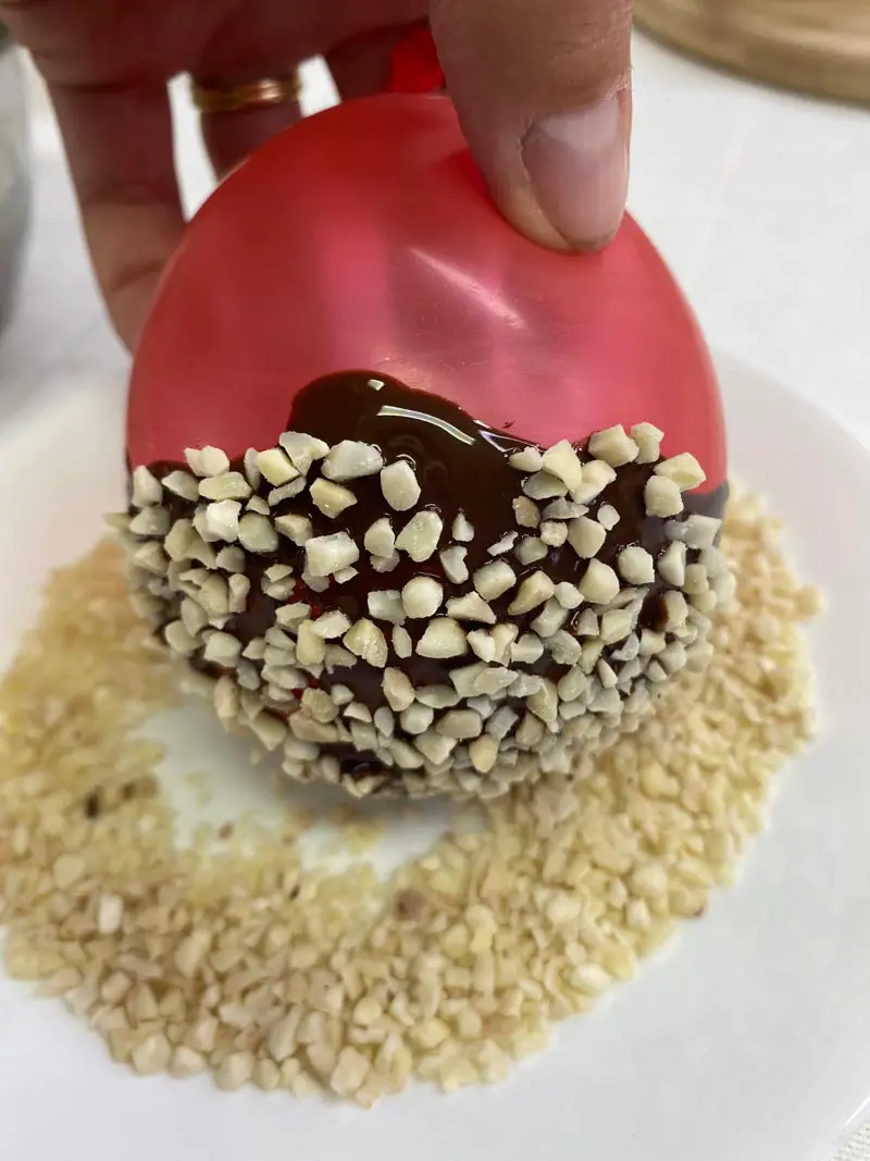 how-to-make-chocolate-b bowls-DIY 4