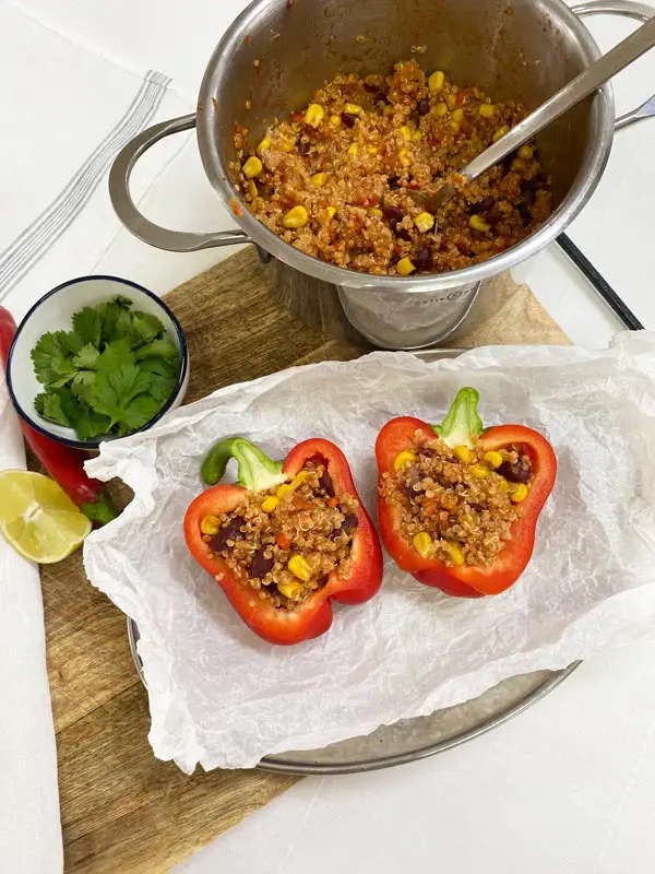 Mexican-Quinoa-Stuffed-Peppers-6