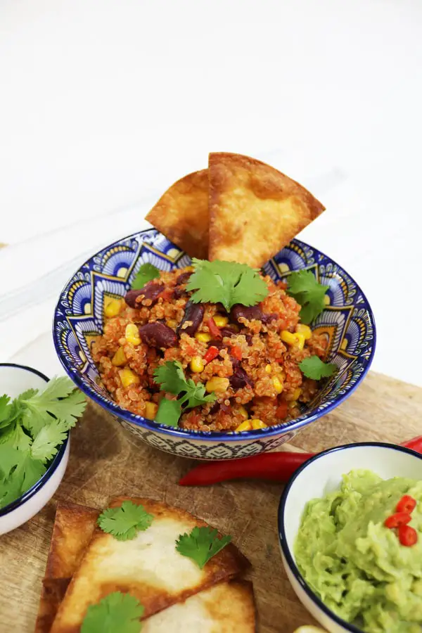One-Pot-Mexican-Quinoa-bowl