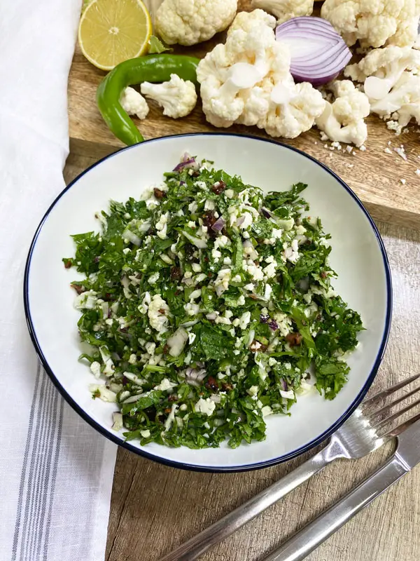 Raw-Cauliflower-Salad-Recipe